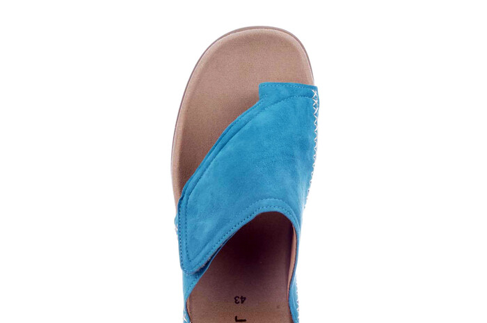 83.708.36 Gabor blauw Bild