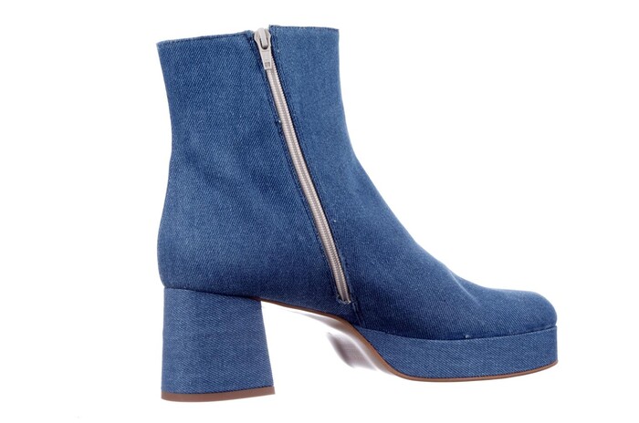 Posi Roberto d'Angelo jeans Bild