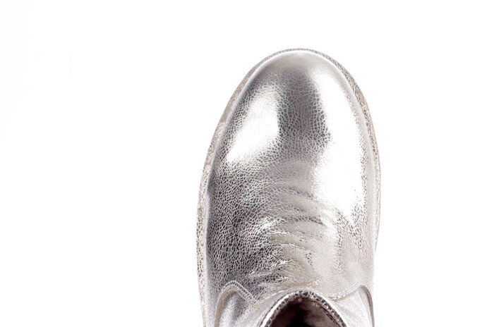 811-18 Babouche goud Bild