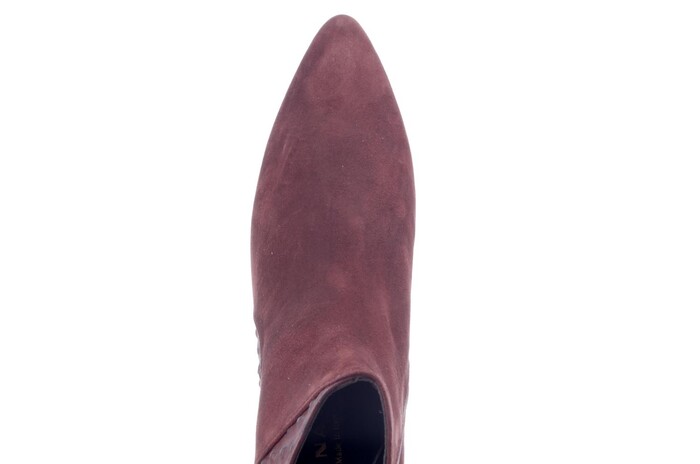 Brunate bordeaux 38290 Bild
