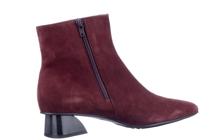 Brunate bordeaux 38290 Bild