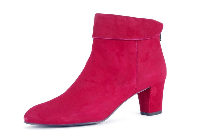 8986  LILIAN ROOD Bild